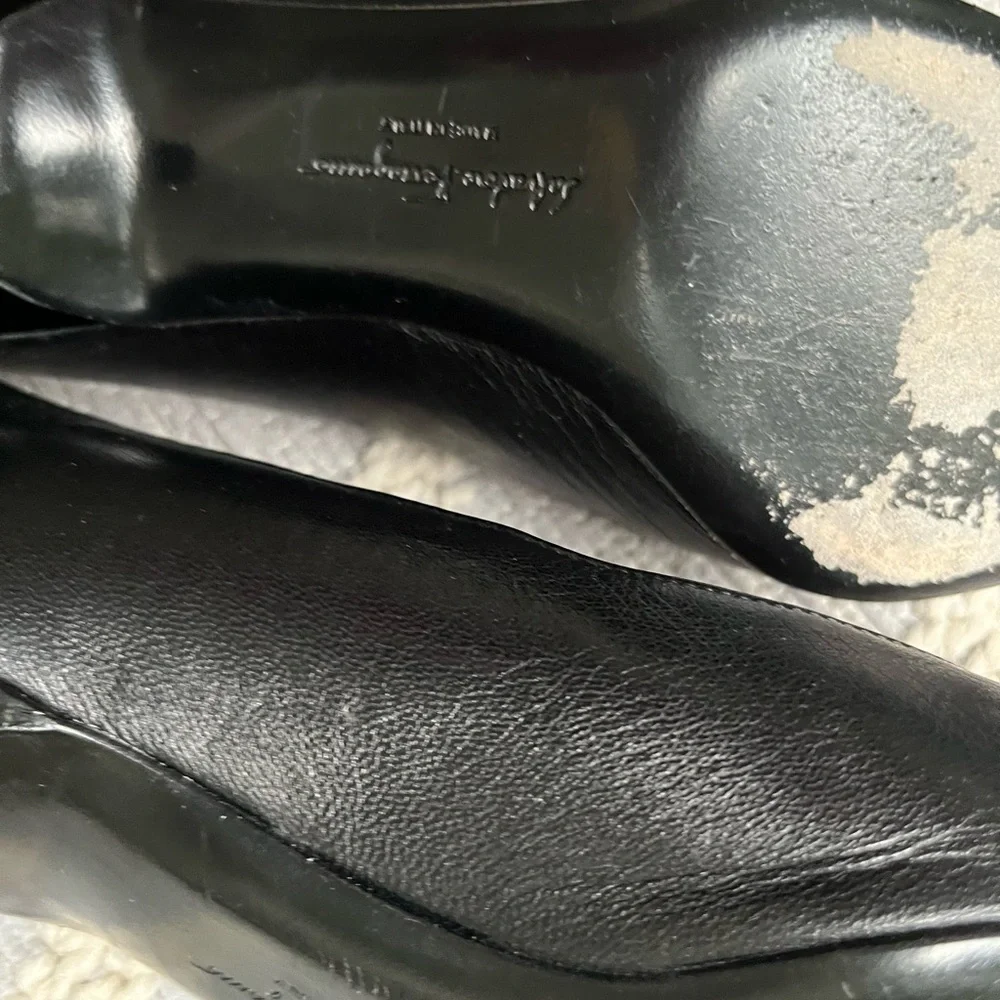 Salvatore Ferragamo black pointed dress heels. - Picture 6 of 8